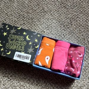 Aerie “Super Wicked Undies”👻